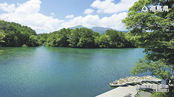 五色沼散策路・毘沙門沼（北塩原村）